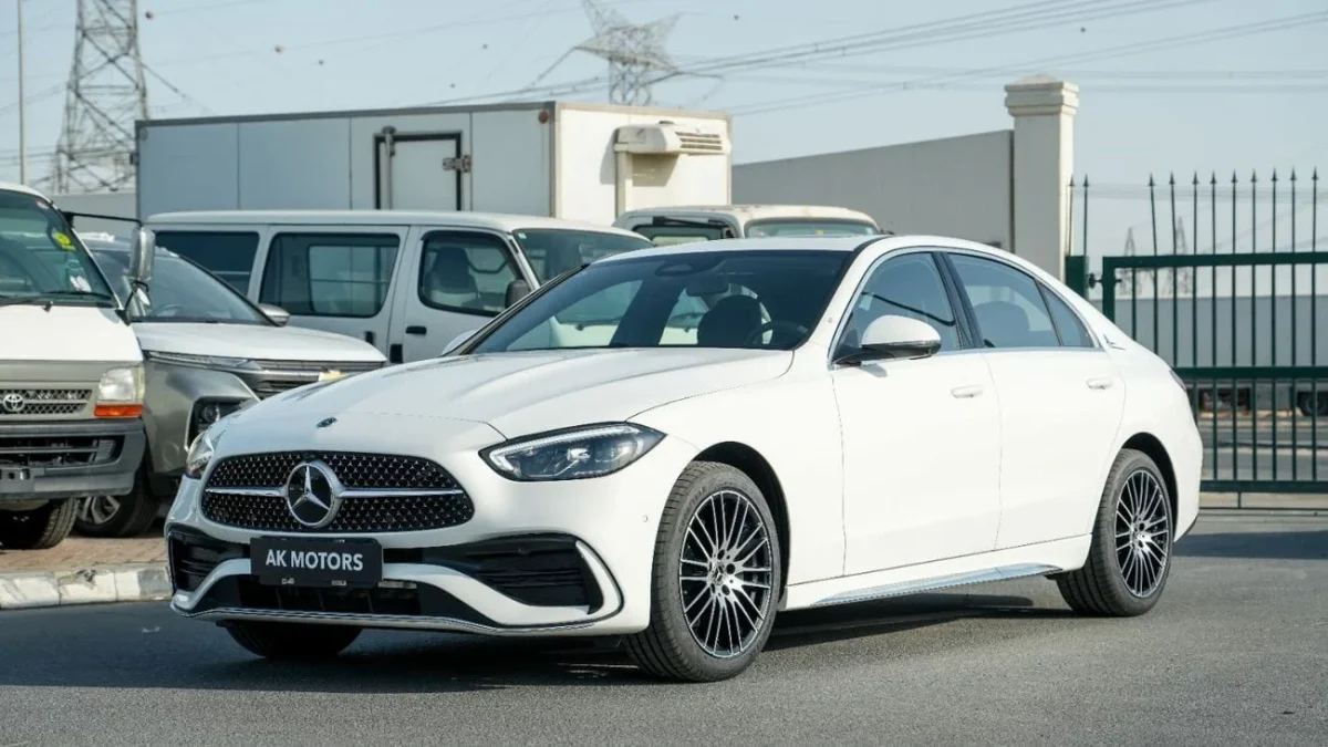 Mercedes-Benz C 200 LONG 2025 - تصویر 2