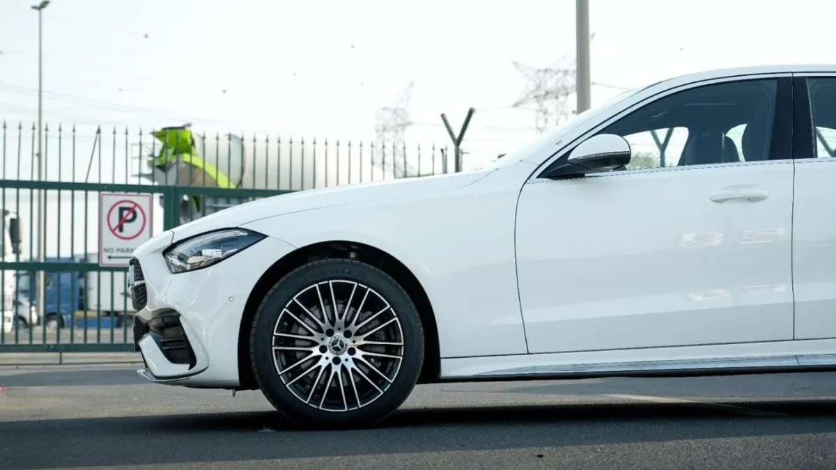 Mercedes-Benz C 200 LONG 2025 - تصویر 6