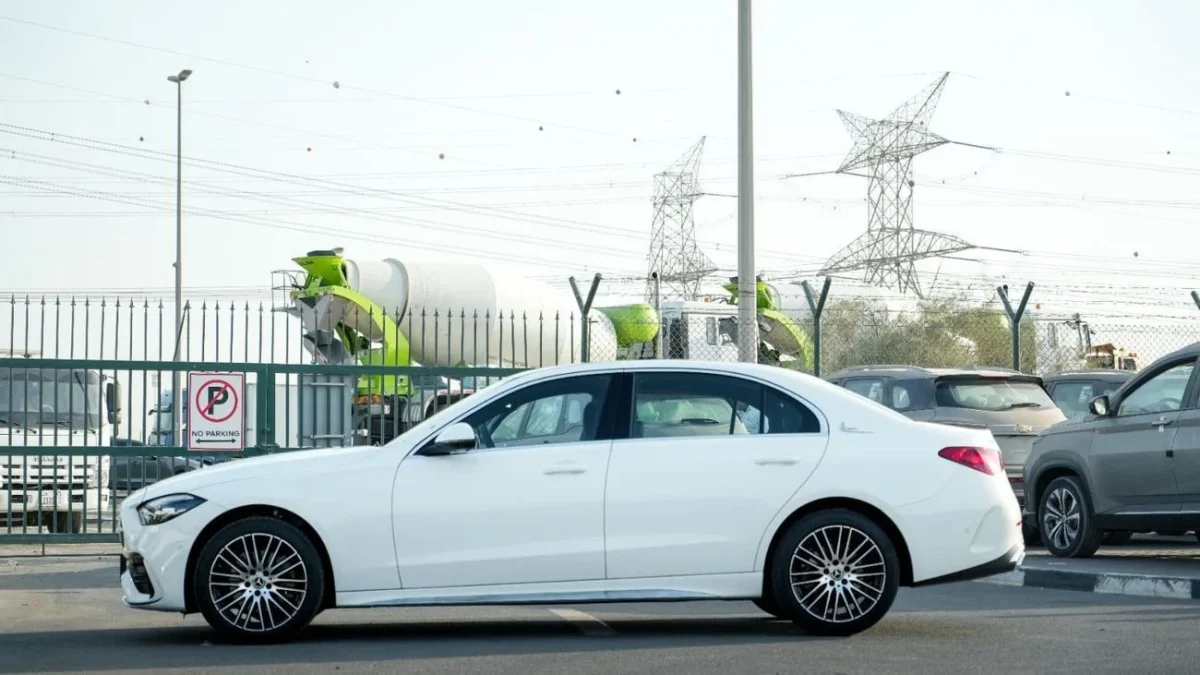 Mercedes-Benz C 200 LONG 2025 - تصویر 7