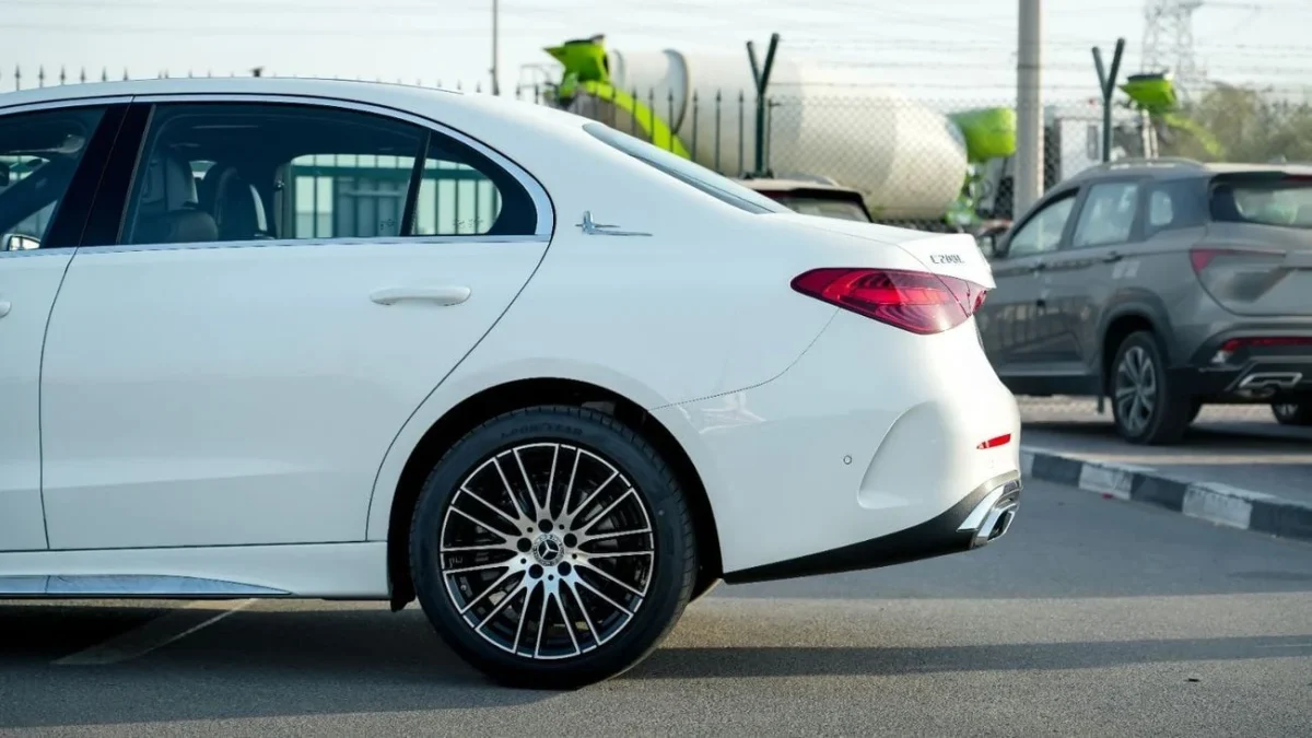 Mercedes-Benz C 200 LONG 2025 - تصویر 8