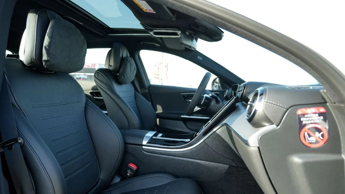 Mercedes-Benz C 200 LONG 2025 - تصویر 14