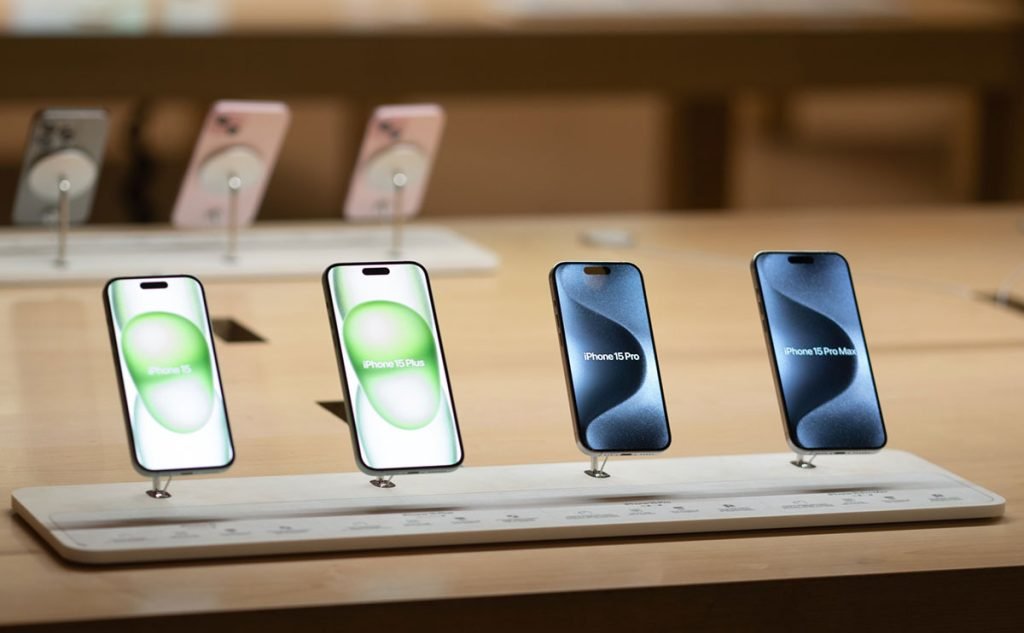 واردات موبایل از دبی به ایران