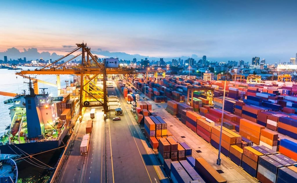 ارسال بار با کشتی باربری : ارزانترین روش حمل بار به خارج از کشور