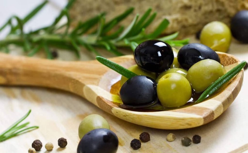 چگونگی صادرات زیتون به امارات