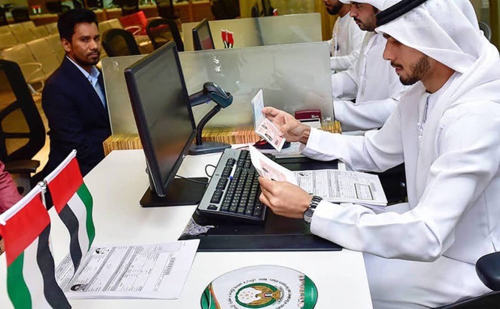 امارات طرح ‘ویزای طلایی’ برای اقامت ده ساله را گسترش می‌دهد