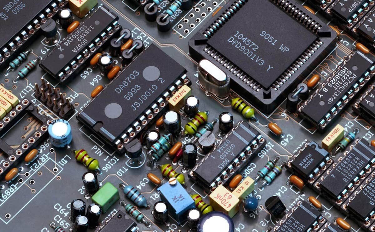 آشنایی با قطعات الکترونیکی پرکاربرد