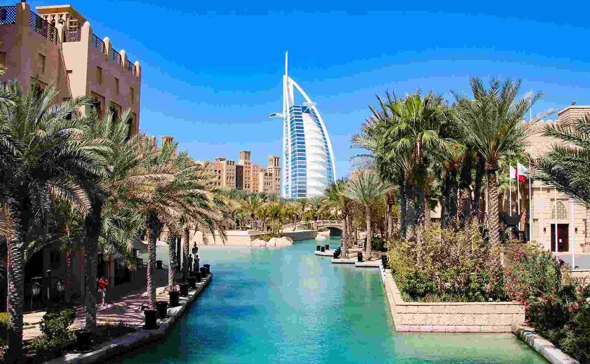 شرایط اقامت در دبی