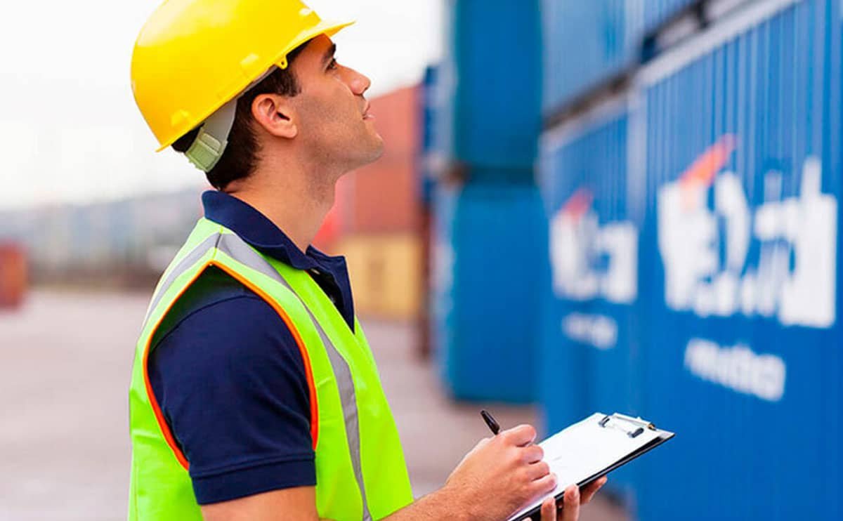 ارزش گمرکی چه اهمیتی برای بازرگانان دارد؟