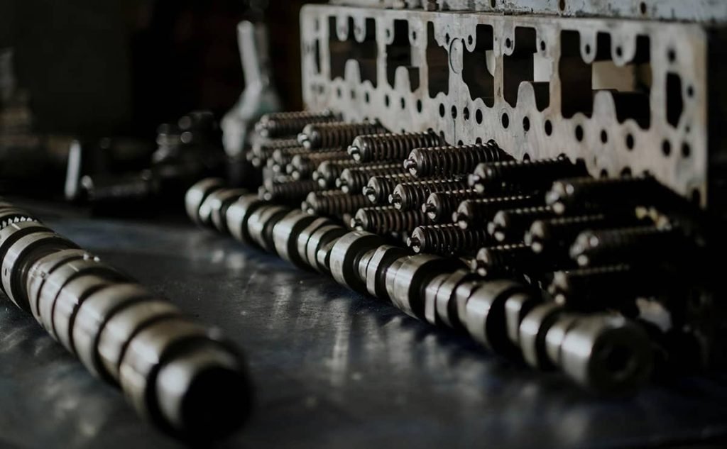 همه چیز درباره واردات و ترخیص قطعات صنعتی از چین به ایران