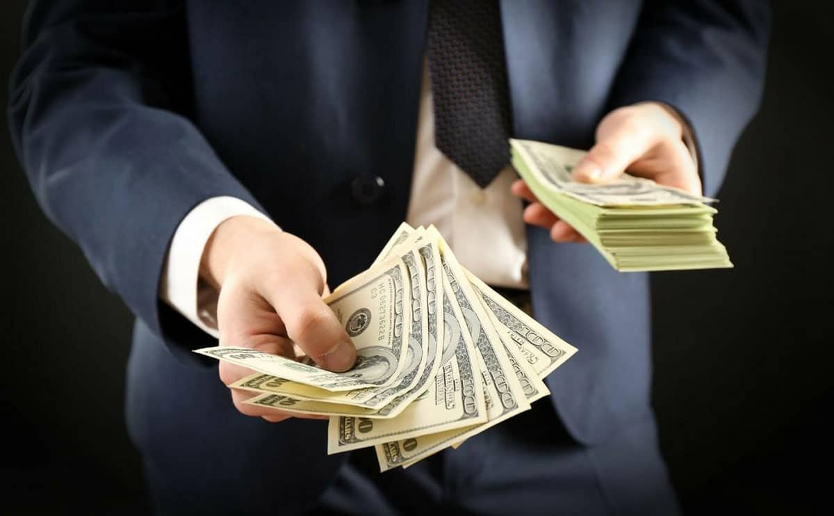 بهترین راه های درآمد دلاری در ایران و خارج از ایران