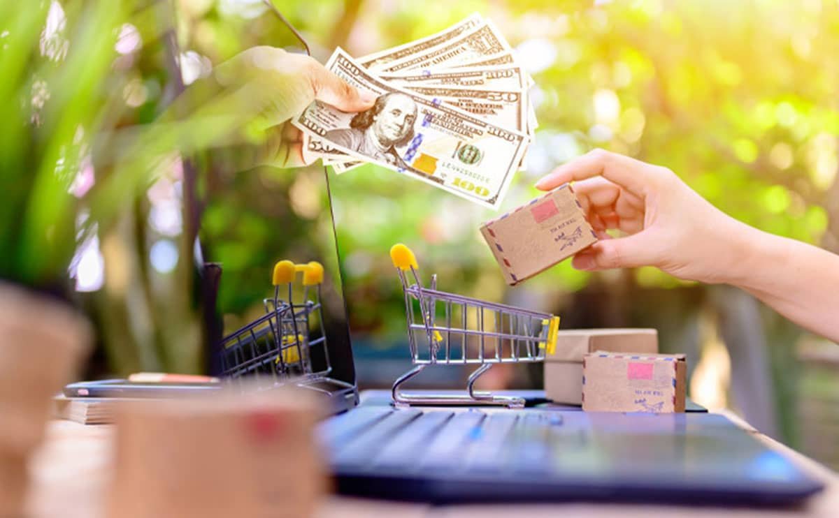 چطور در آمازون درآمد میلیاردی کسب کنیم؟