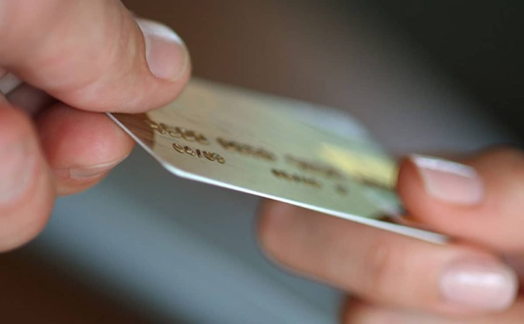 نکات بسیار مهم درباره سوء استفاده از کارت های بازرگانی