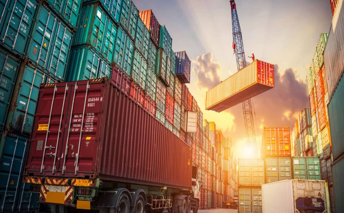 اعتبار سنجی واردکنندگان و صادر کنندگان کالا چگونه تعیین میشود؟