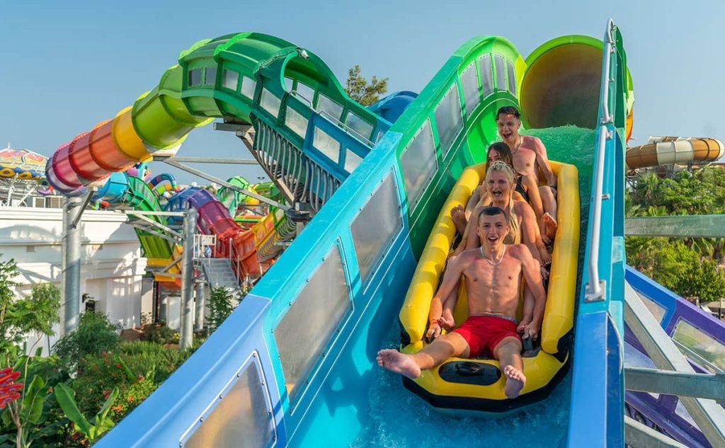 سرسره آبی دبی: معرفی سرسره پارک آبی دبی