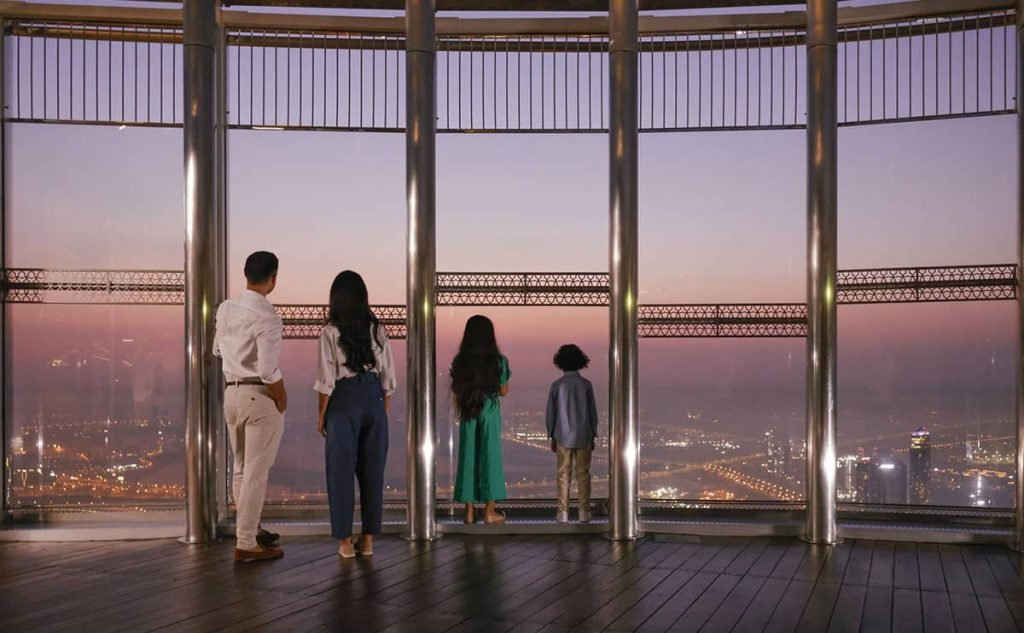 طبقه آخر برج خلیفه: معرفی سکوهای تماشا در برج خلیفه دبی