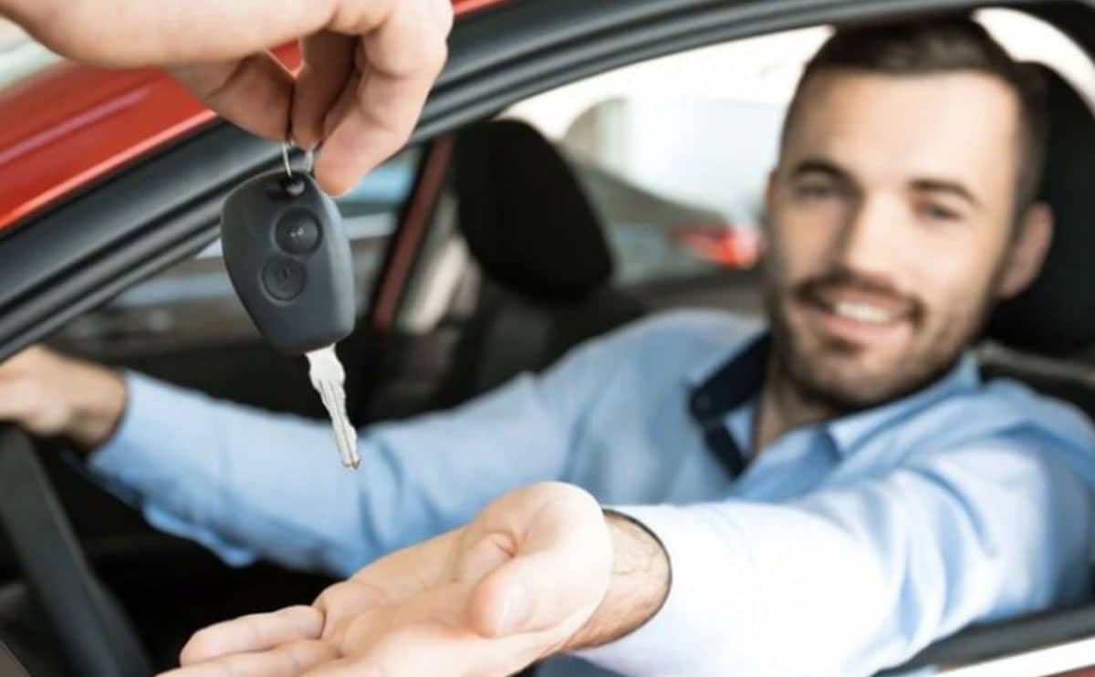 شرایط و مدارک اجاره خودرو در ابوظبی