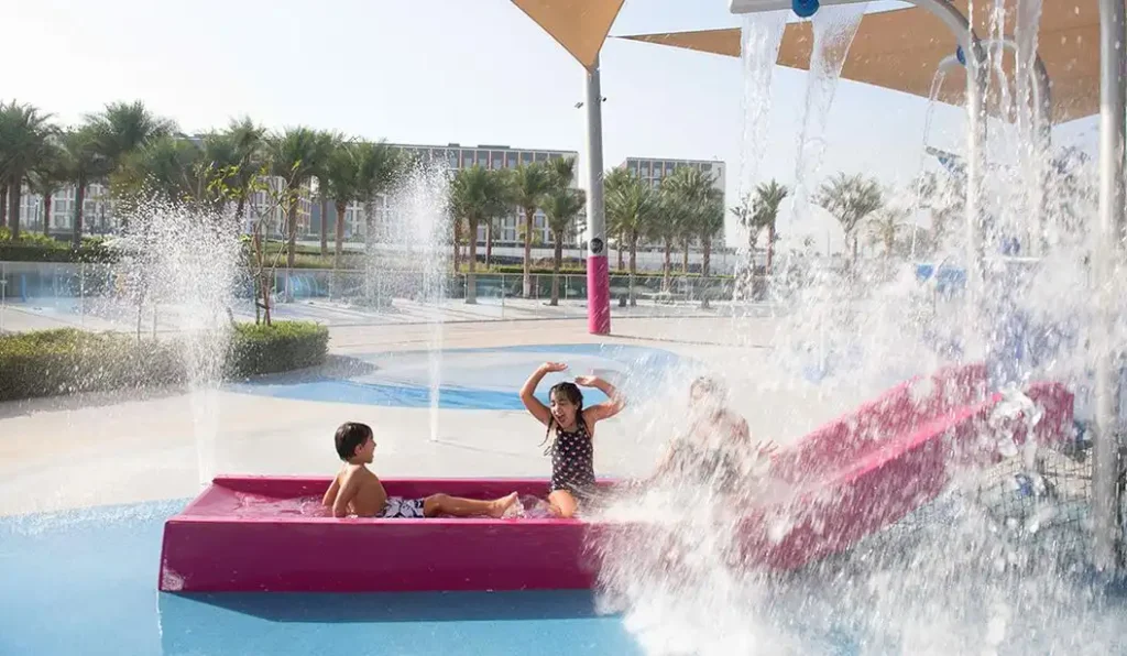splash-pad-at-dubai-hills-park