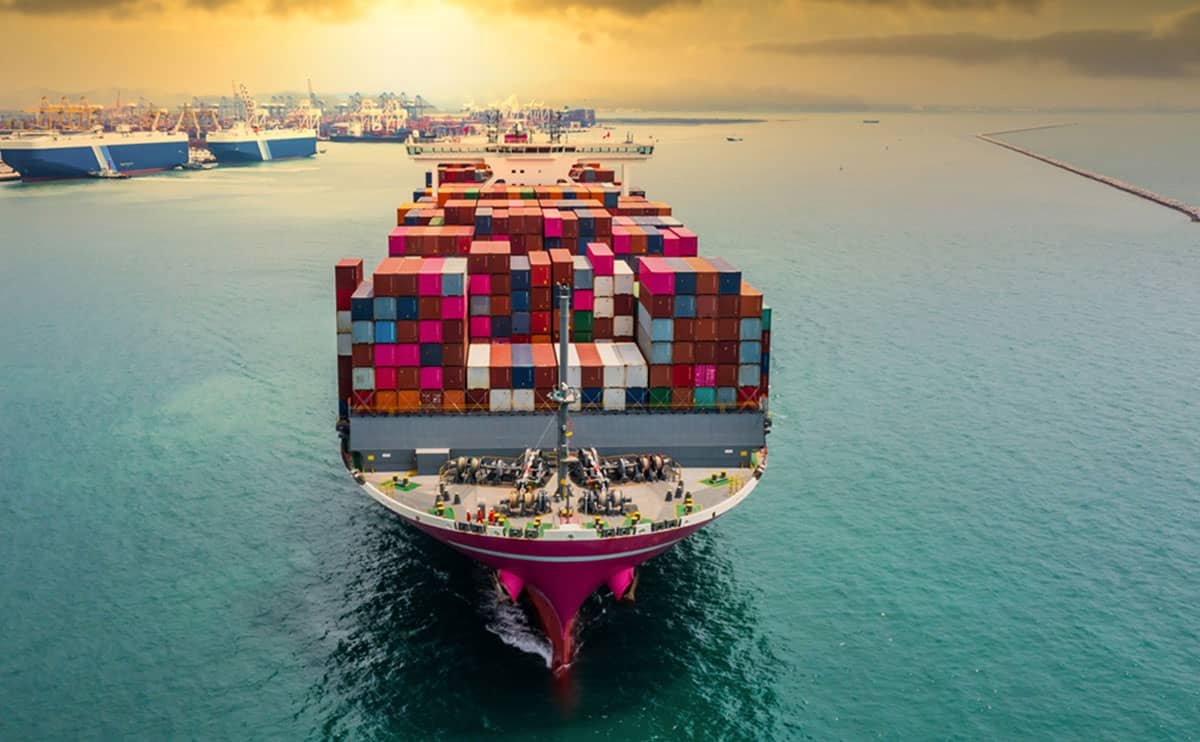 Shipping Oman